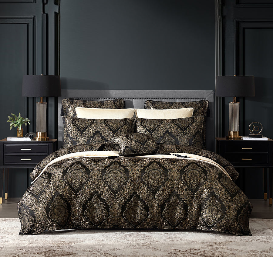 Monarch Quilt Cover Set Range Black