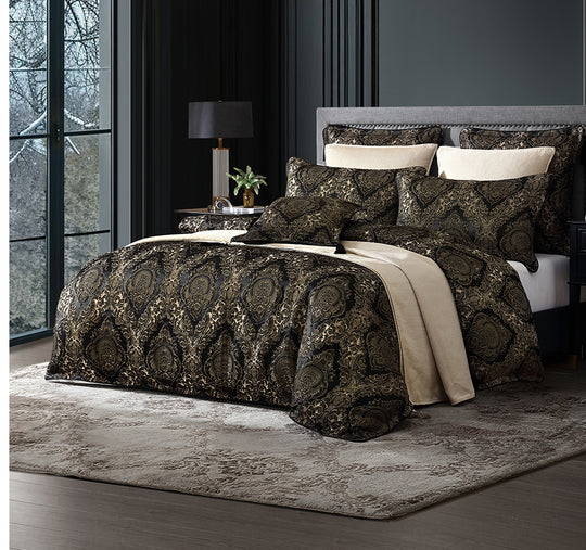 Monarch Quilt Cover Set Range Black