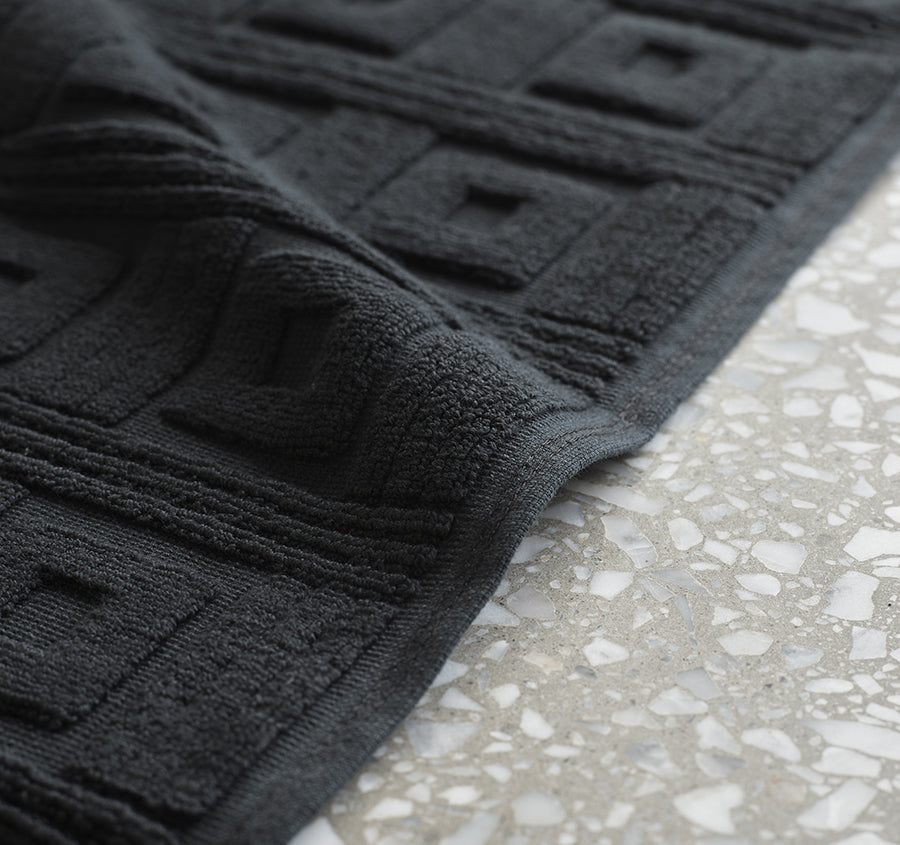 Astoria 850gsm Cotton Bath Mat Black