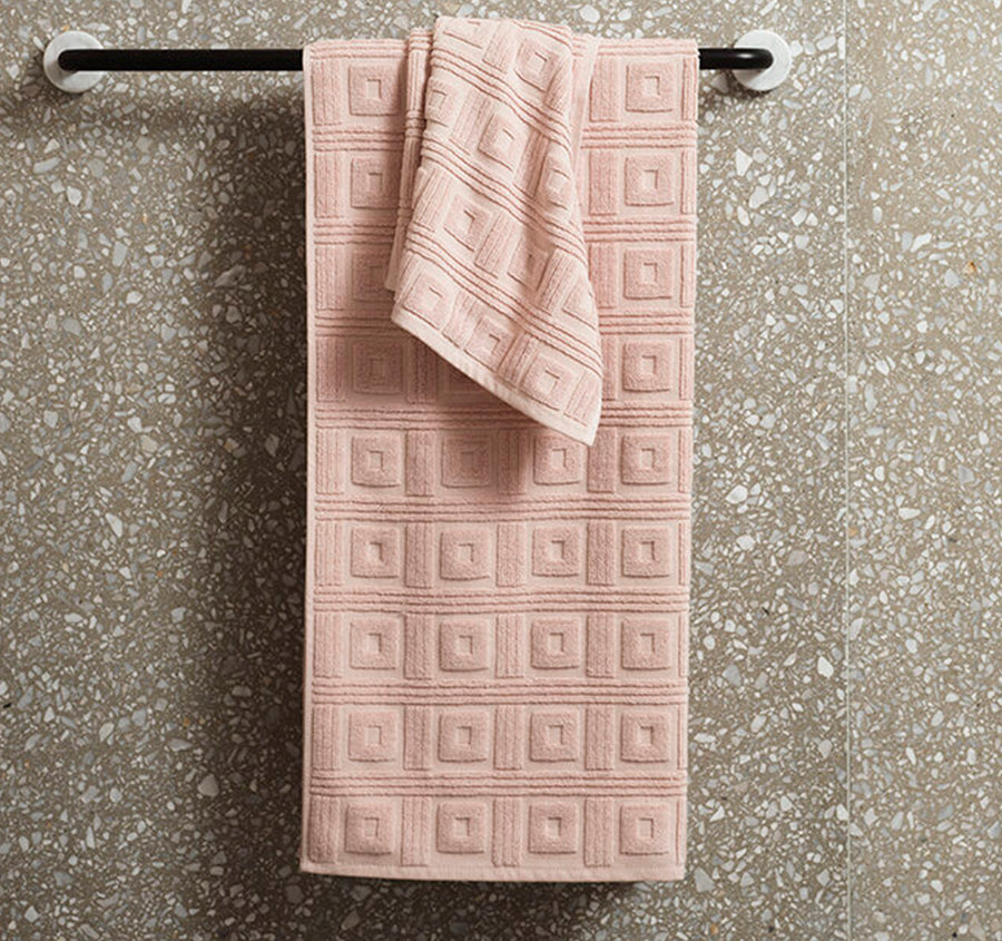 Astoria 580gsm Cotton Bath Towel Range Blush