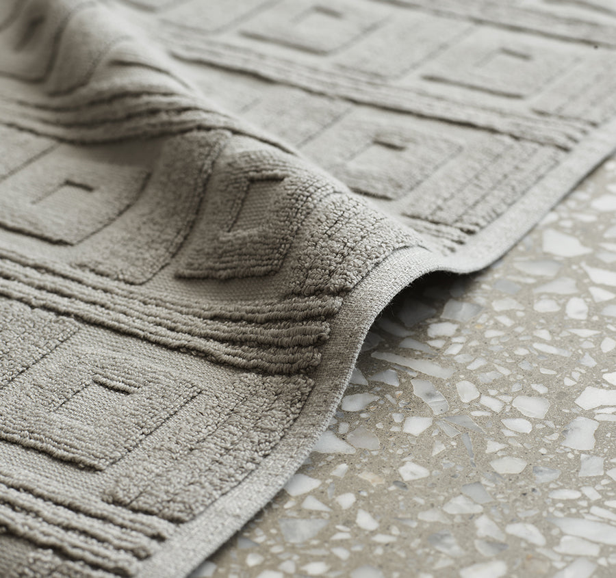 Astoria 850gsm Cotton Bath Mat Dove