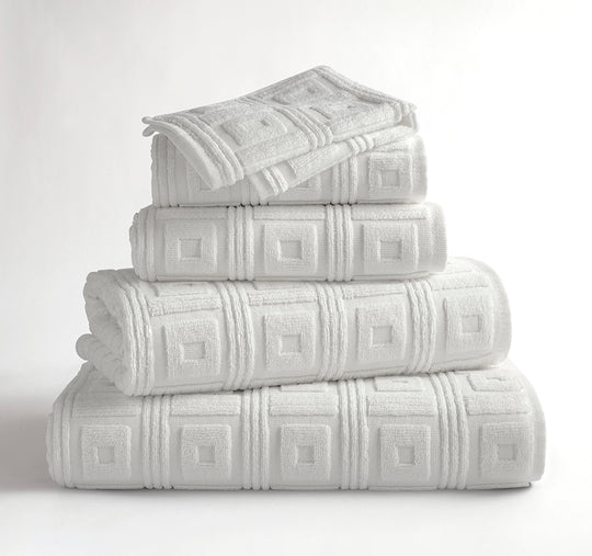 Astoria 580gsm Cotton Bath Towel Range White