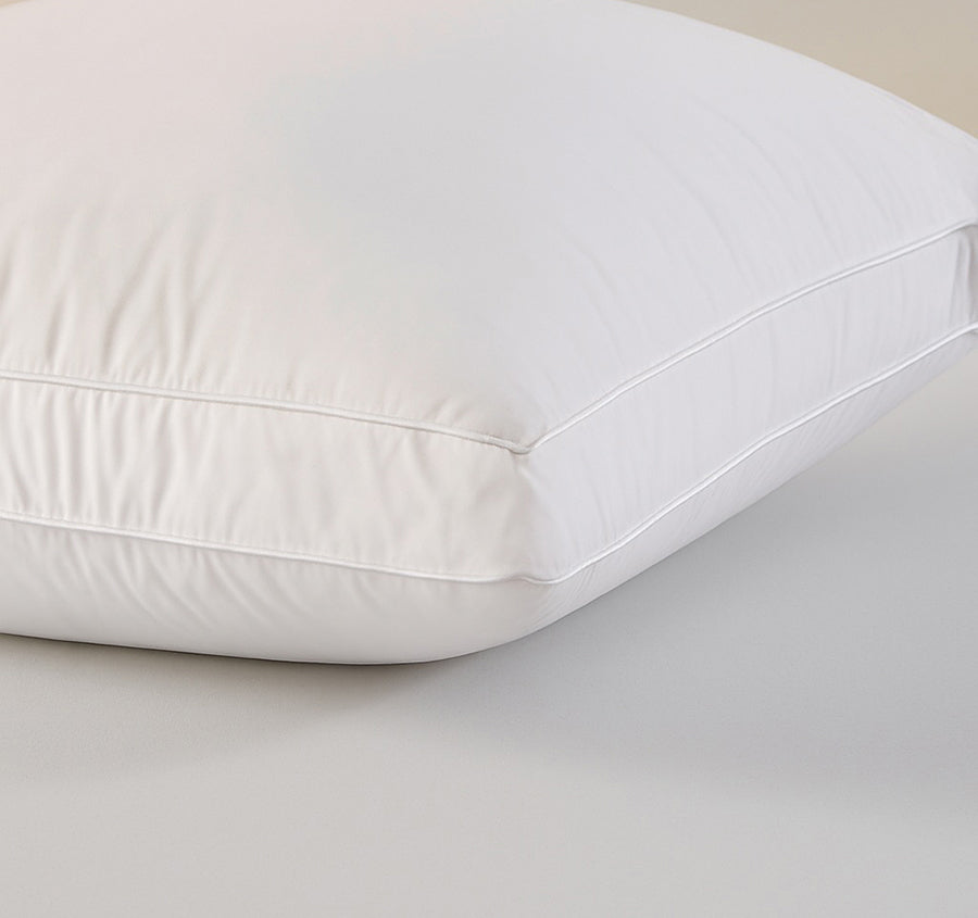 Penthouse Living Gusset 1400g European Pillow