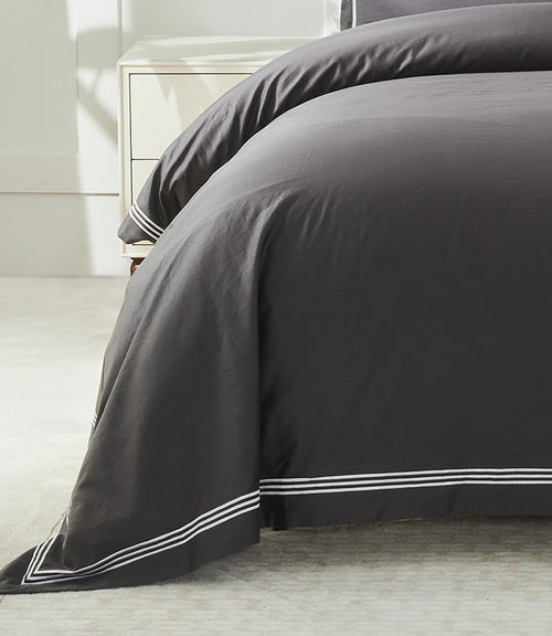 Signature 500TC Embroidered Egyptian Cotton Quilt Cover Set Range Charcoal Grey and Pure White