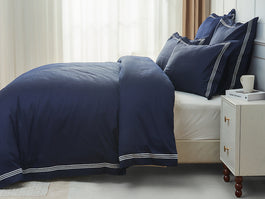 Signature 500TC Embroidered Egyptian Cotton Quilt Cover Set Range Midnight Navy and Pure White