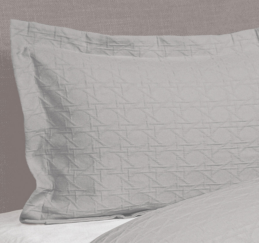 Villa Matelassé Standard Pillowsham Silver