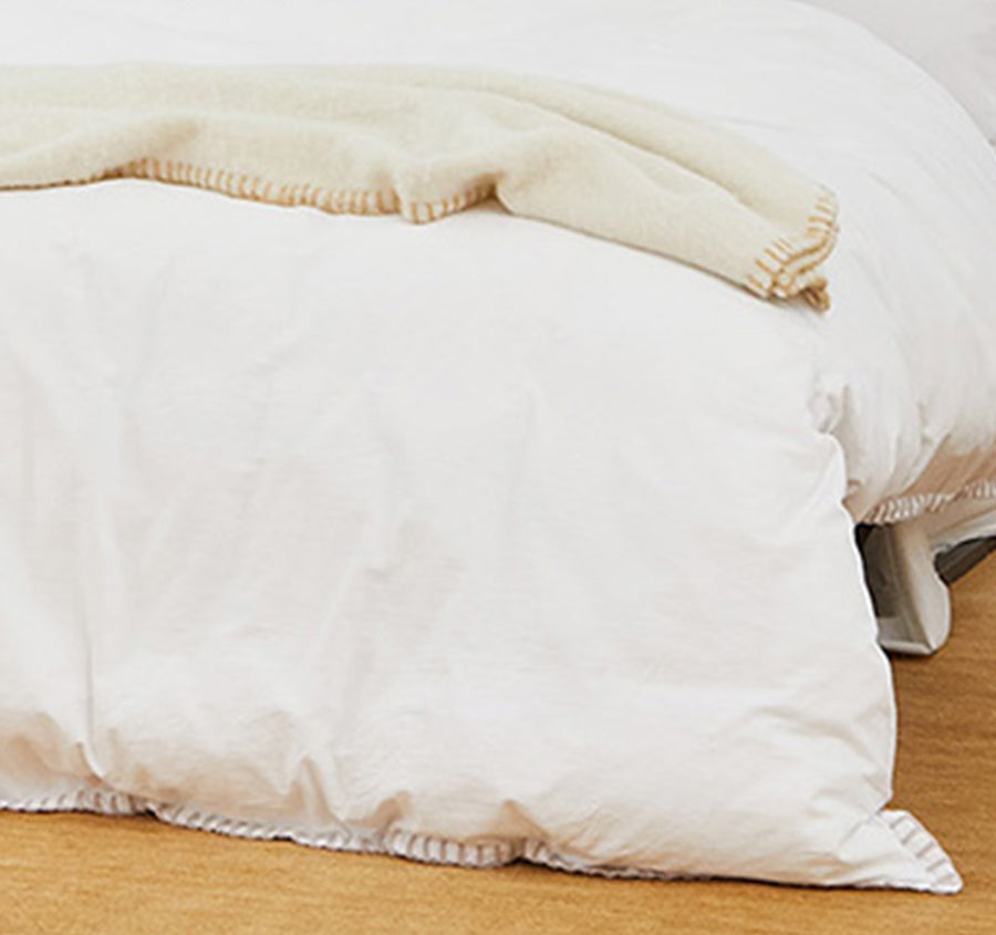 Blanket Stitch Quilt Cover Set Range White