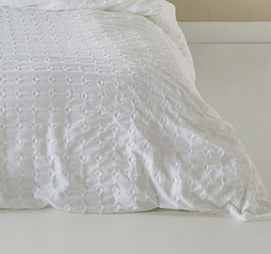 Jumbo Waffle Quilt Cover Set Range White