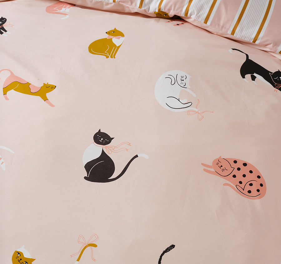 Cats N Bows Quilt Cover Set Range