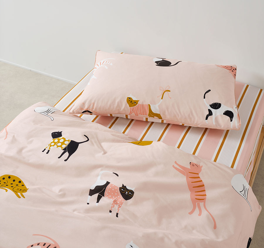 Cats N Bows Quilt Cover Set Range