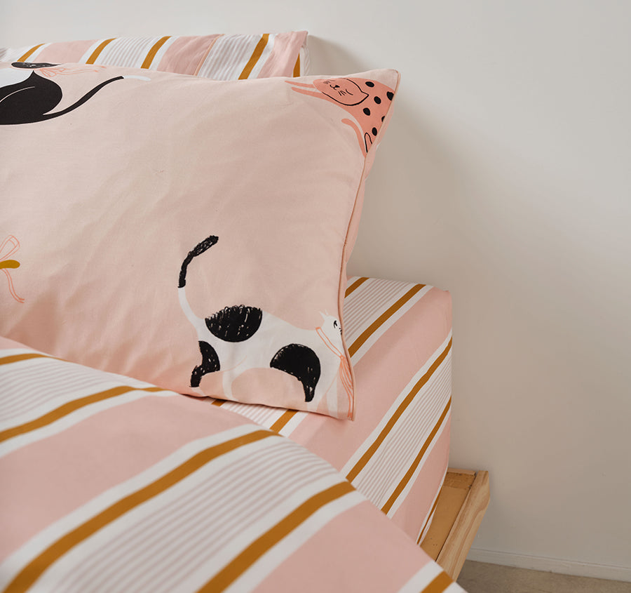 Cats N Bows Quilt Cover Set Range