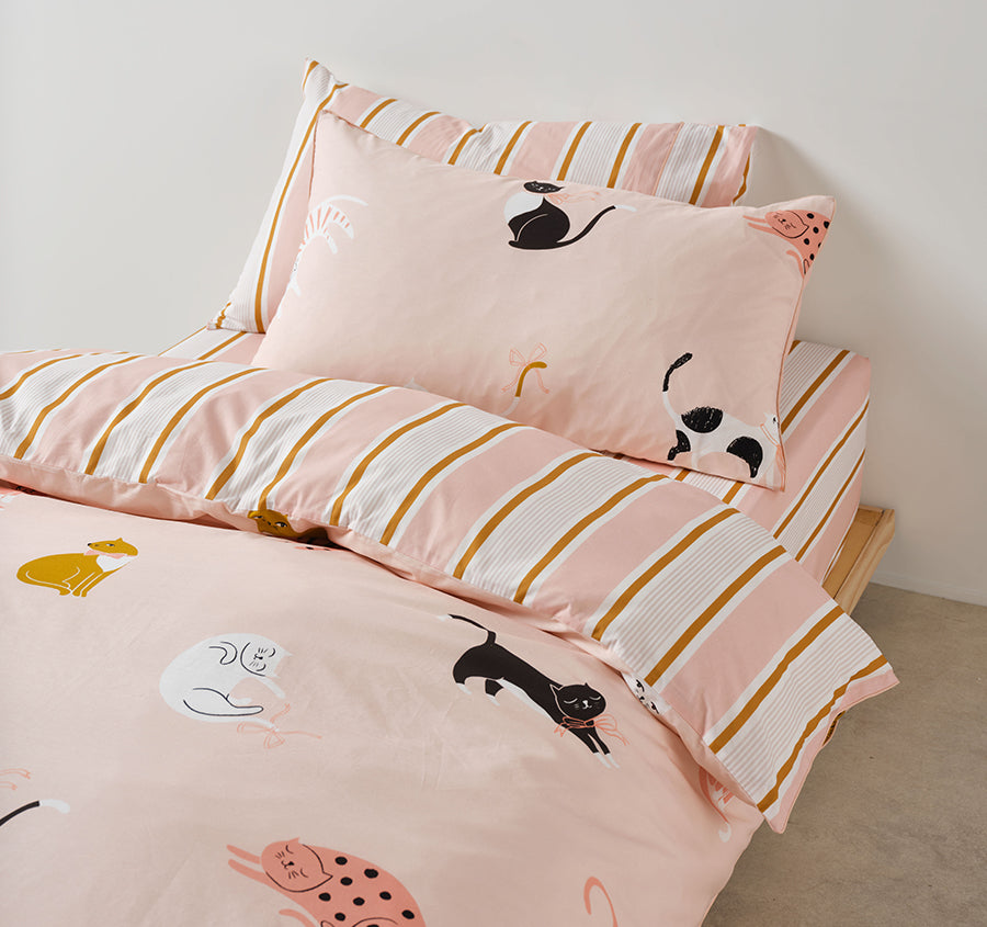 Cats N Bows Quilt Cover Set Range