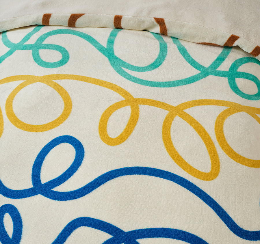 Squiggle Fleece Quilt Cover Set Range