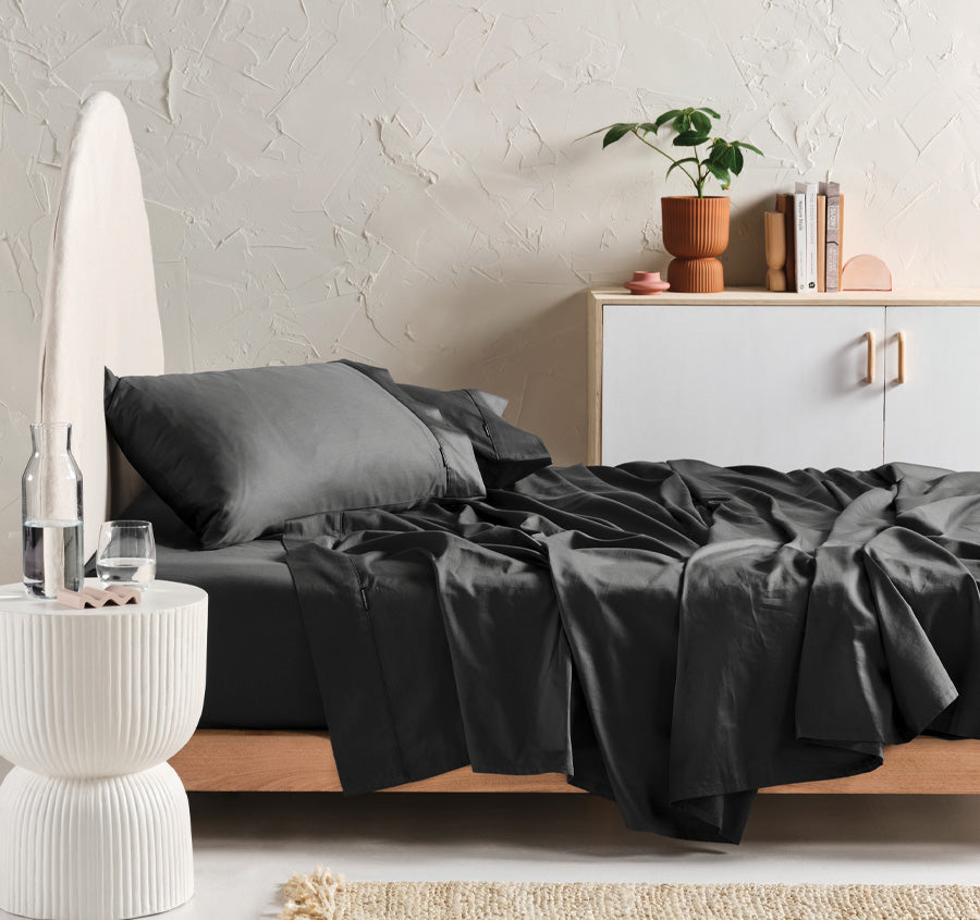 Hotel Augusta 500THC Cotton Sateen Mega Fitted or Flat Sheet Range Magnet