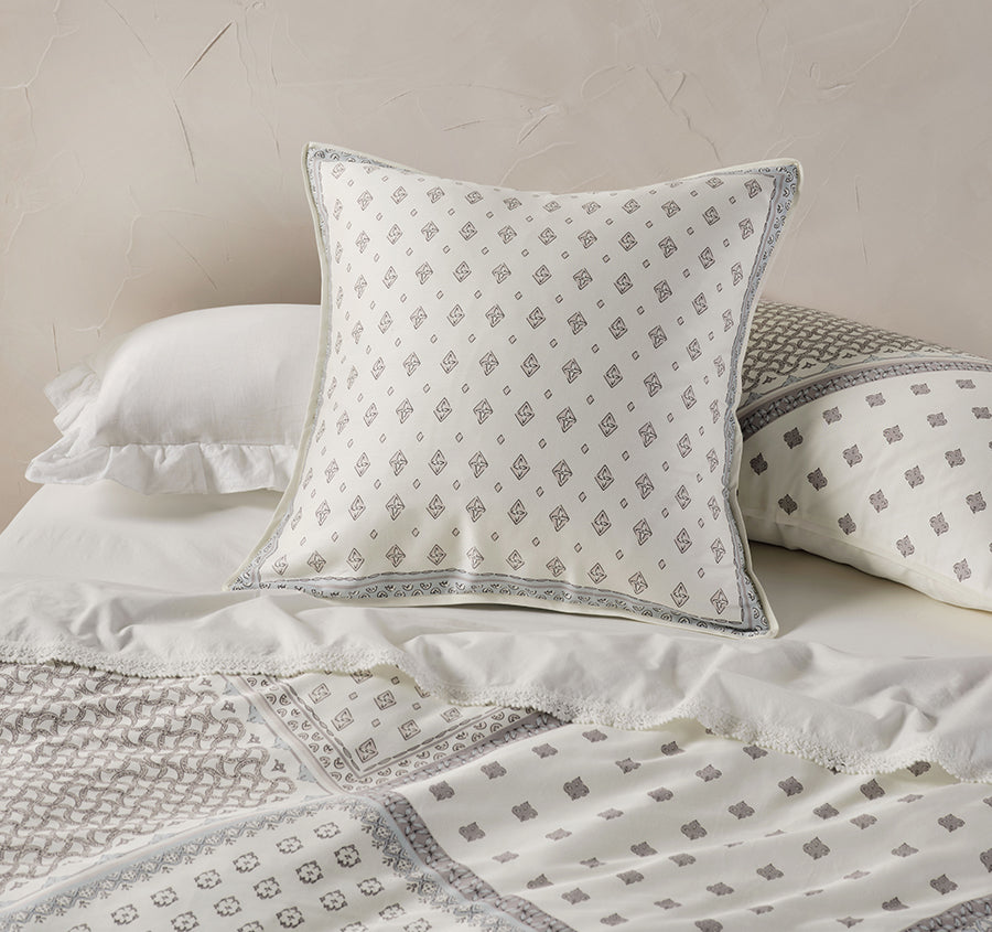 Avene European Pillowcase Cloud