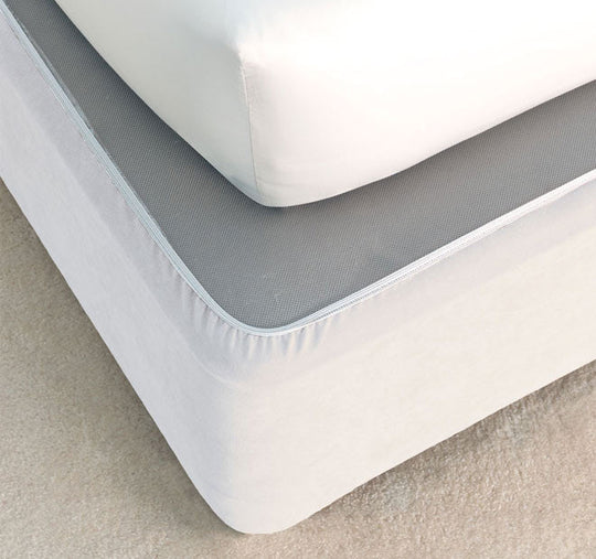 Fitted Bedwrap Range White