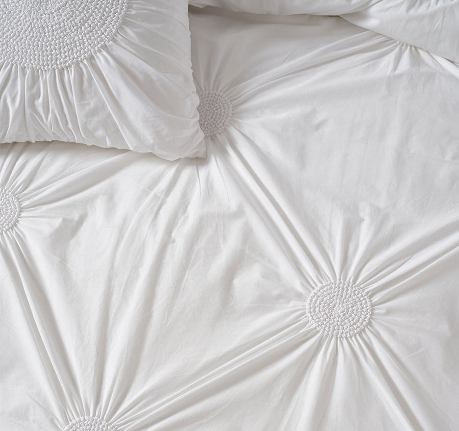 Claudia Quilt Cover Set Range White