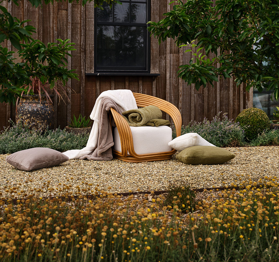 Evora 130x170cm Throw Rug Vanilla