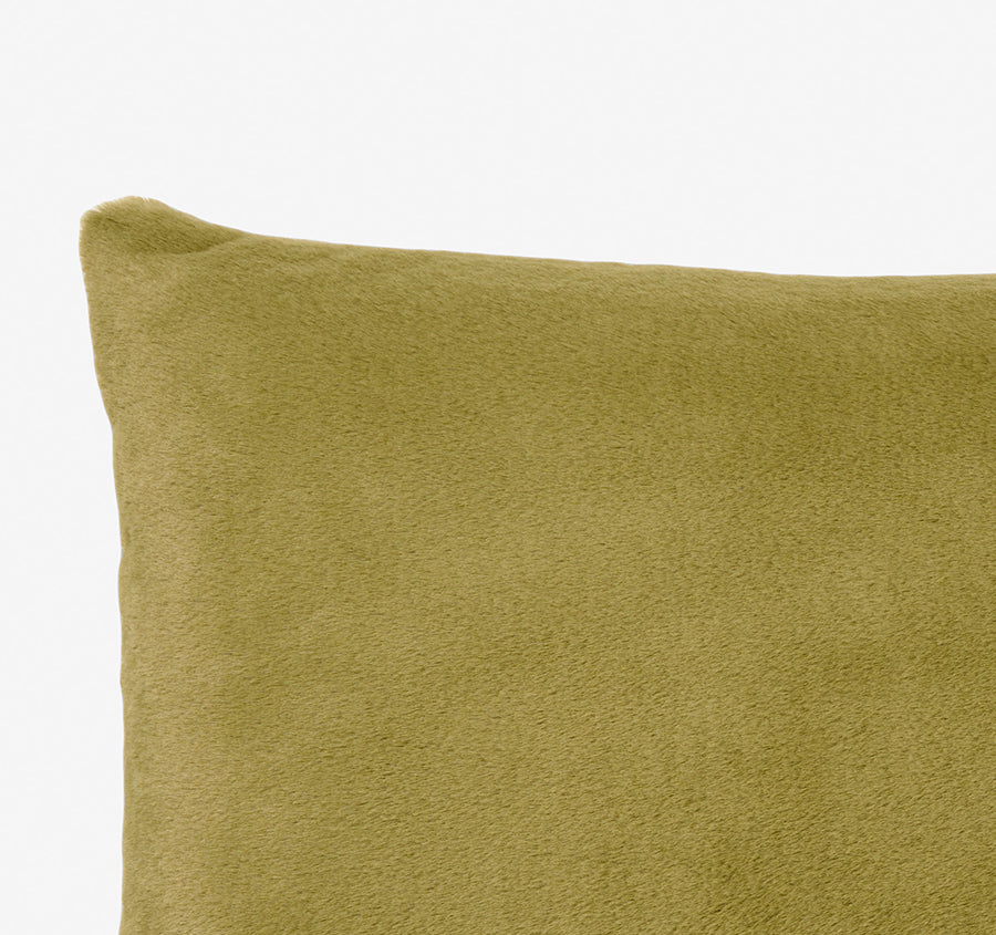 Evora 40x60cm Filled Cushion Olive