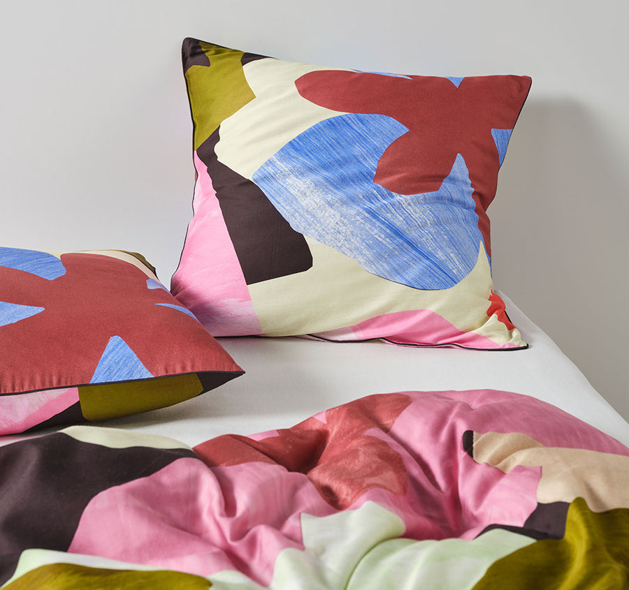 Glinda European Pillowcase Blackcurrant