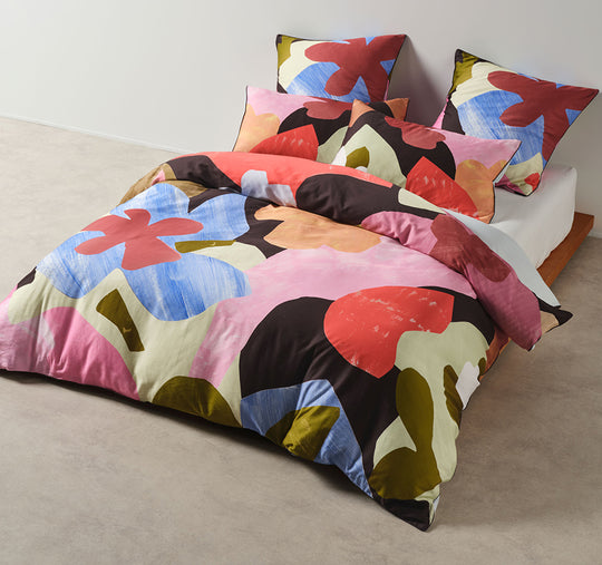 Glinda Quilt Cover Set Range Blackcurrant