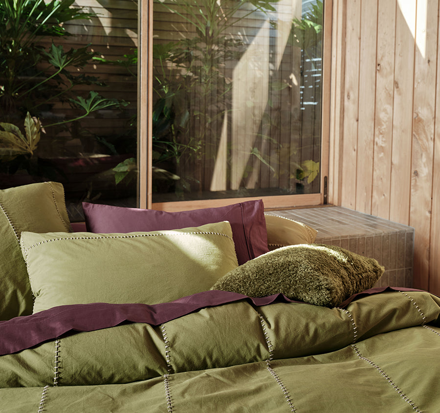 How to Layer Your Winter Bed