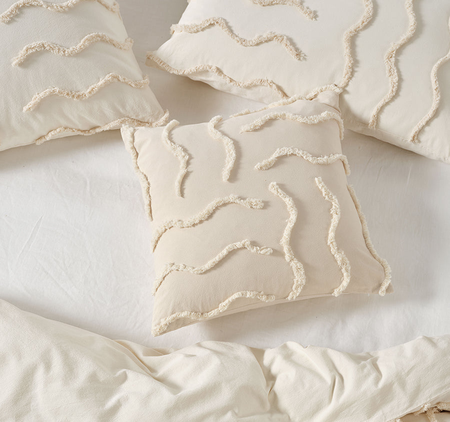 Metung 48x48cm Filled Cushion Latte