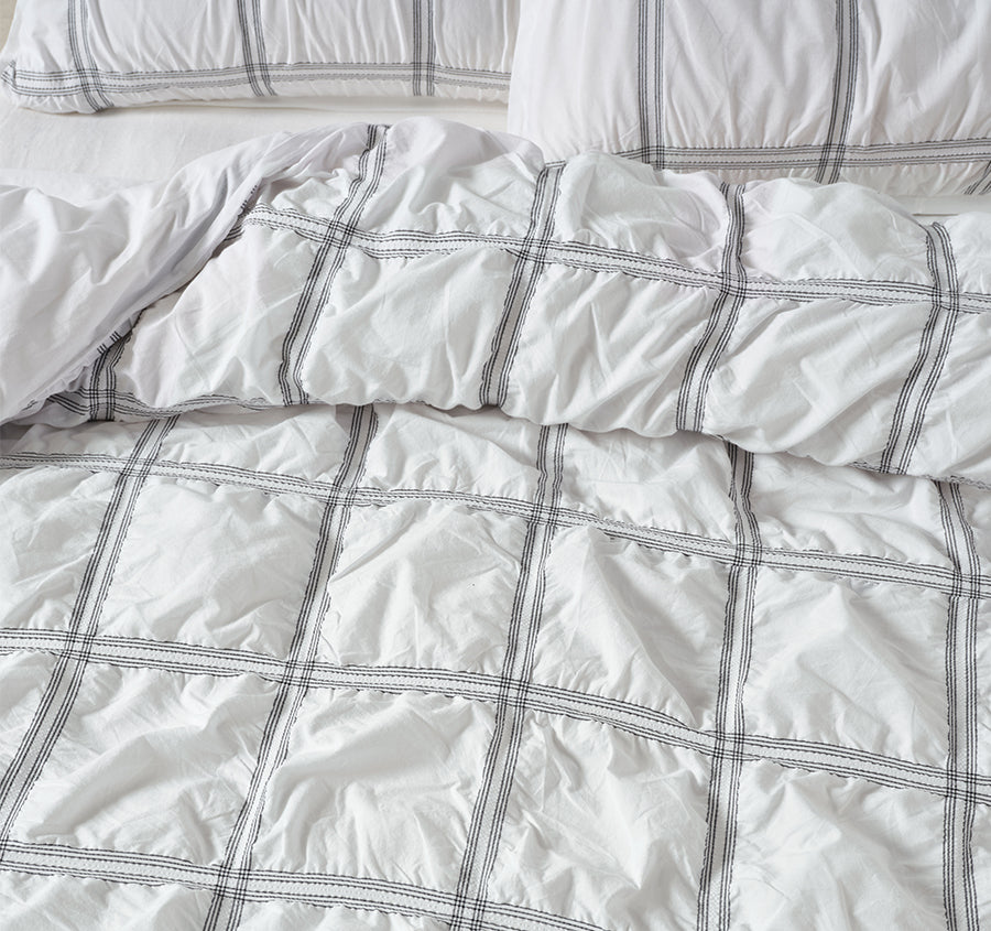Mireya Quilt Cover Set Range Snow