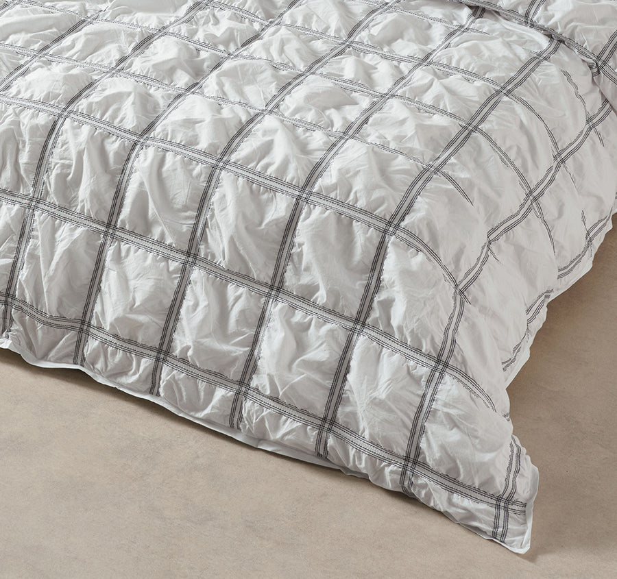 Mireya Quilt Cover Set Range Snow