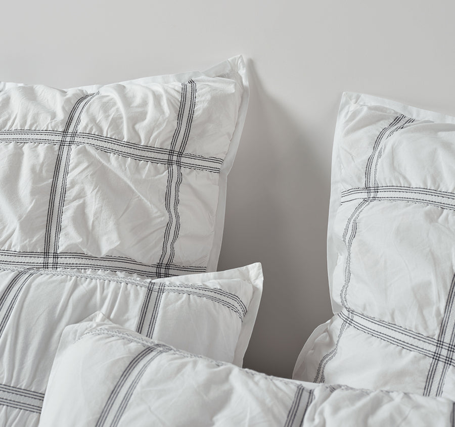 Mireya Quilt Cover Set Range Snow