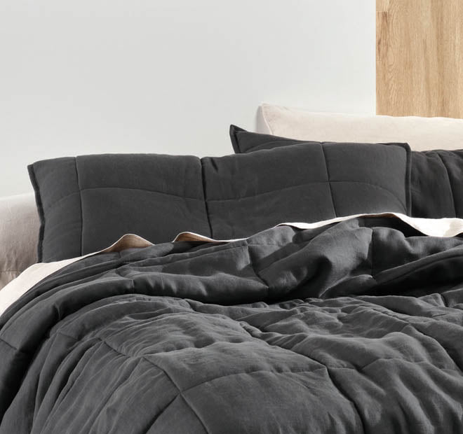 Nimes Linen Standard Pillowsham Pair Magnet