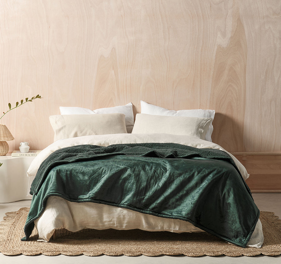 Sena Blanket Range Forest