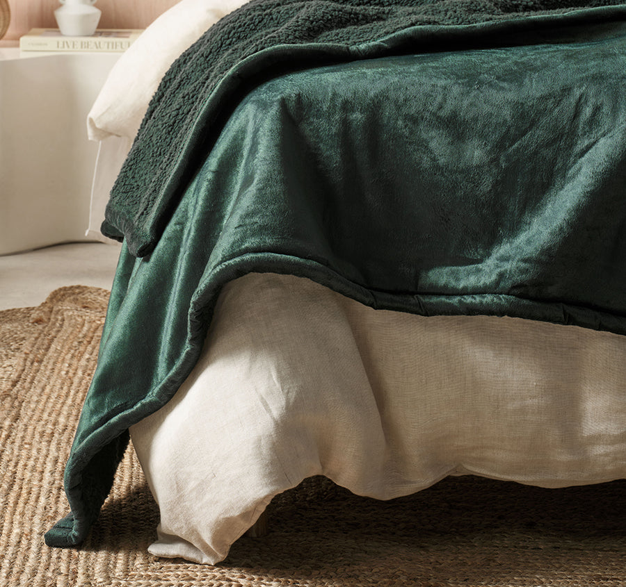 Sena Blanket Range Forest