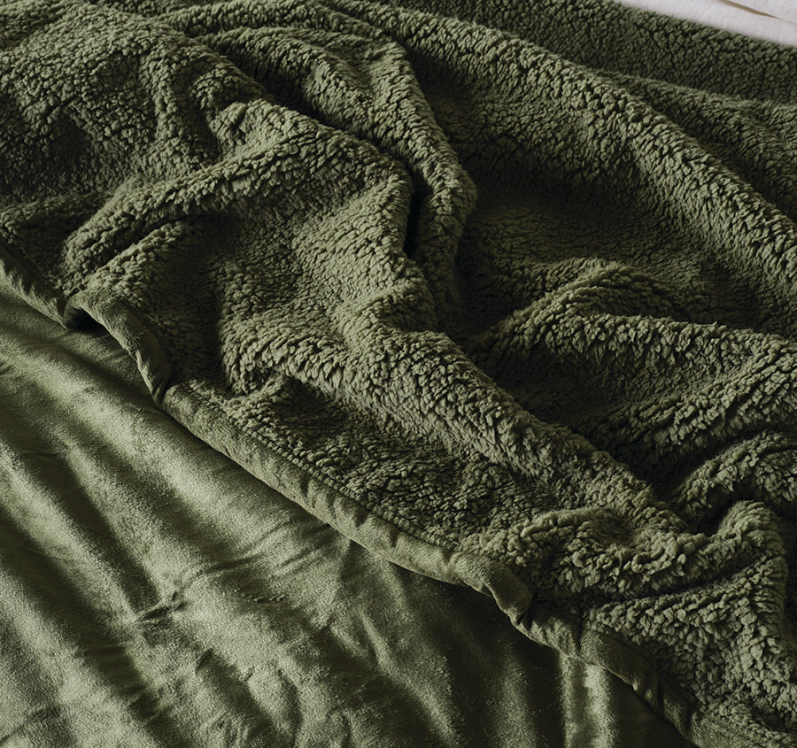 Sena Blanket Range Olive