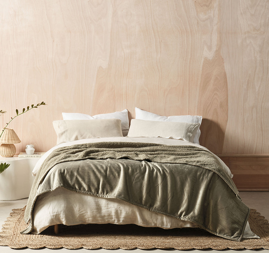 Sena Blanket Range Sage