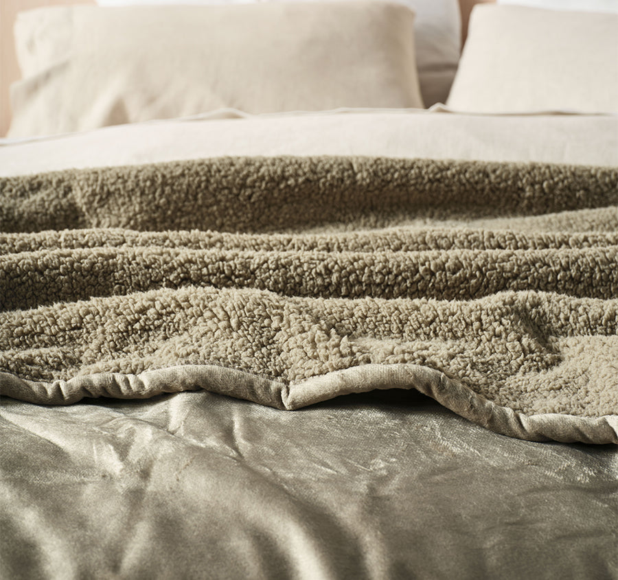 Sena Blanket Range Sage