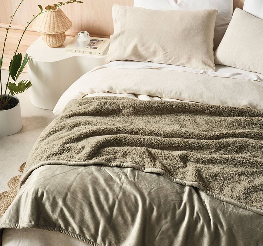 Sena Blanket Range Sage