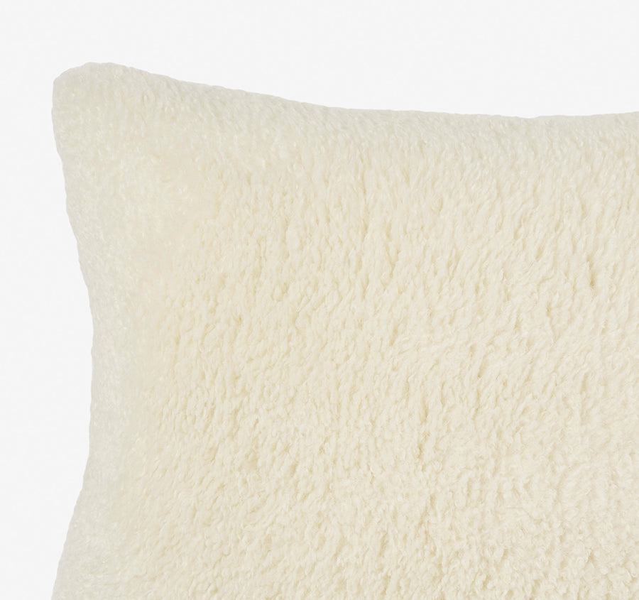 Shetland 40x60cm Filled Cushion Cream