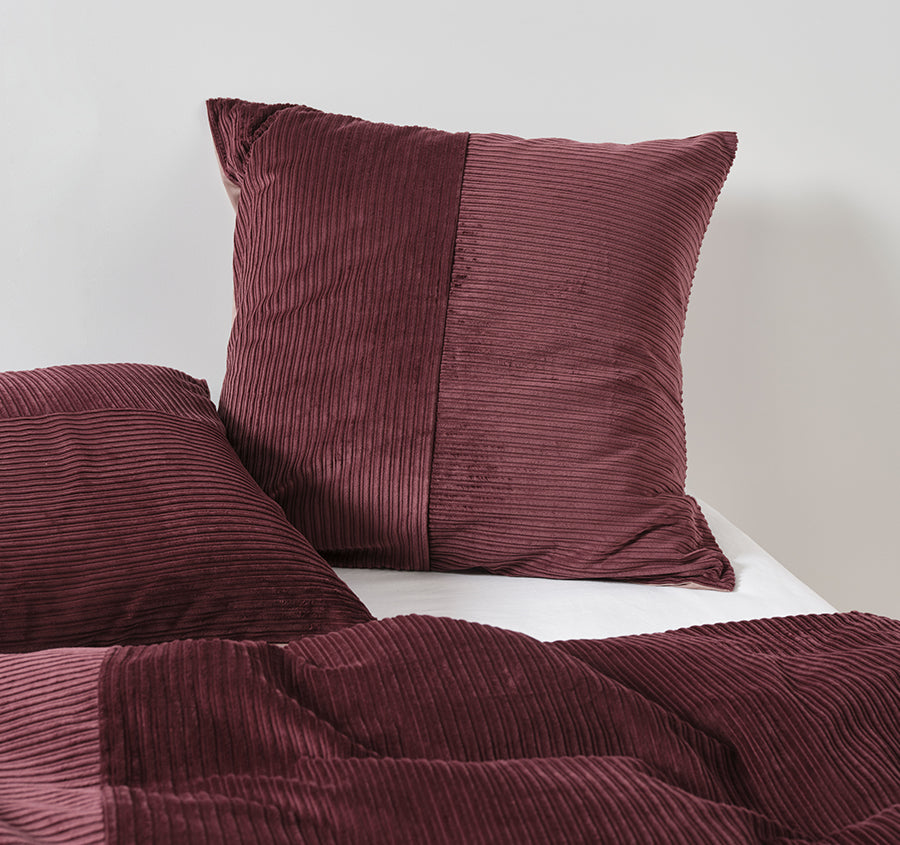 Tait European Pillowcase Plum
