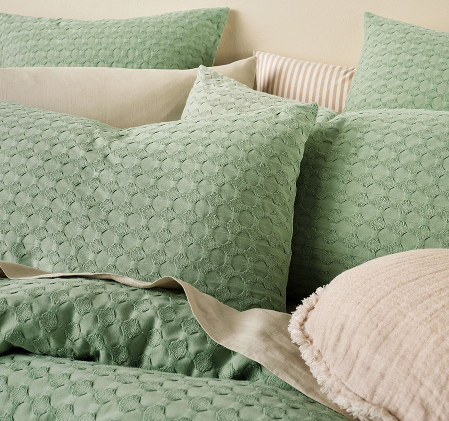 Vista Quilt Cover Set Range Leaf