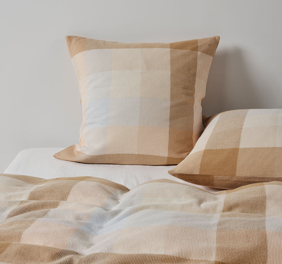 Wellington European Pillowcase Honey