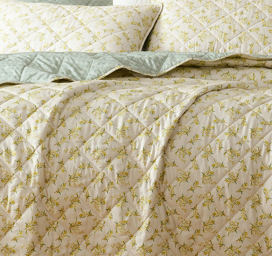 Brunswick Coverlet Set Range Yellow