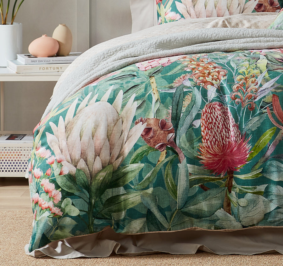 Floral Gully Quilt Cover Set Range Sage
