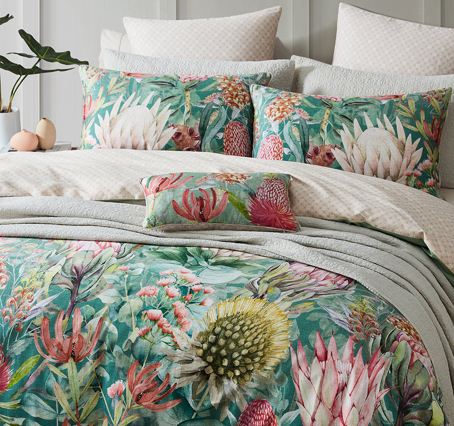 Floral Gully Quilt Cover Set Range Sage