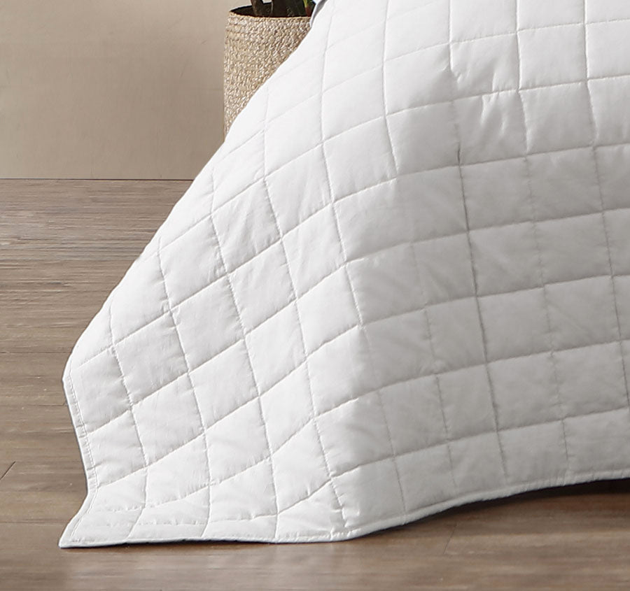 Rhodes Coverlet Range Silver