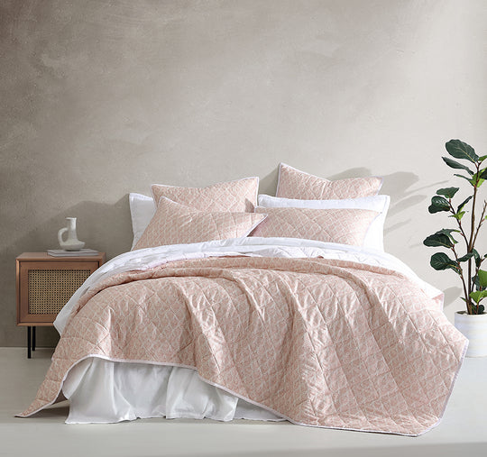 Shelby Coverlet Set Range Rose