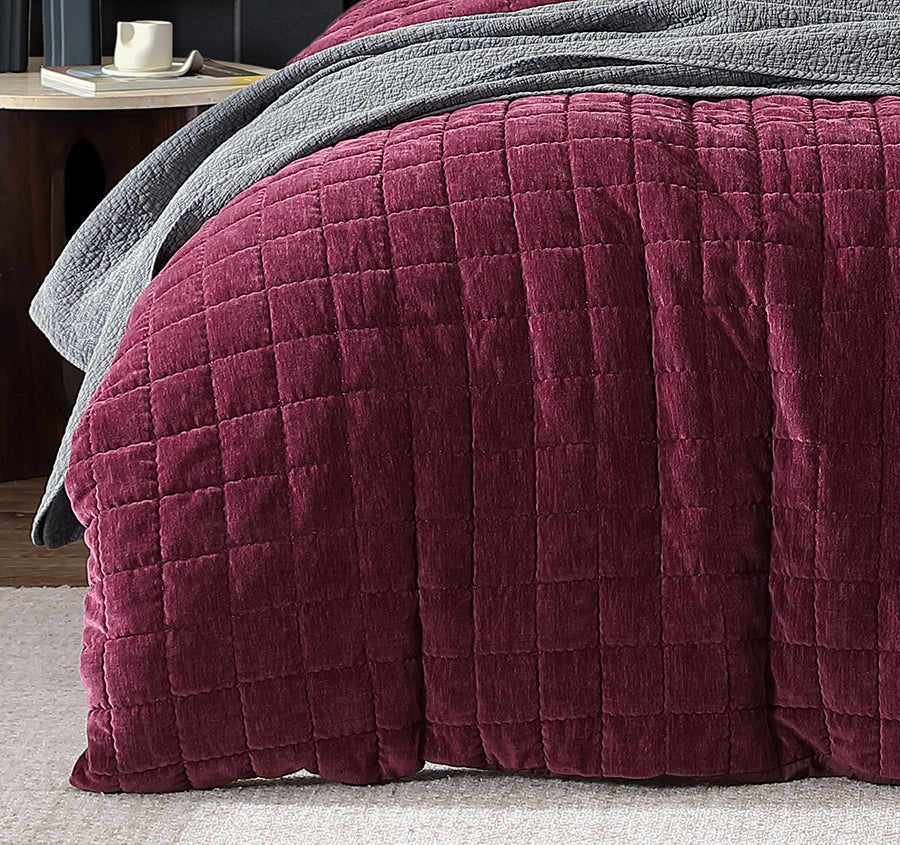 Apollo Quilt Cover Set Range Plum