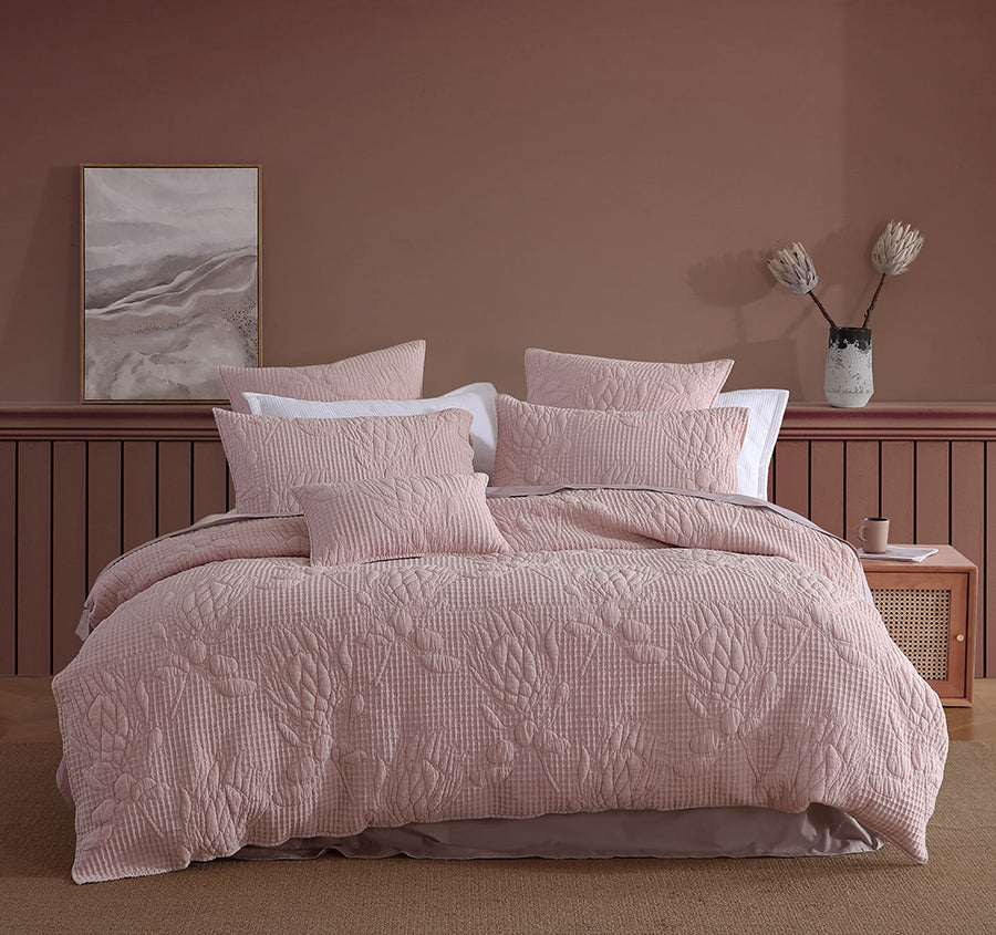 Flourish Quilt Cover Set Range Rose