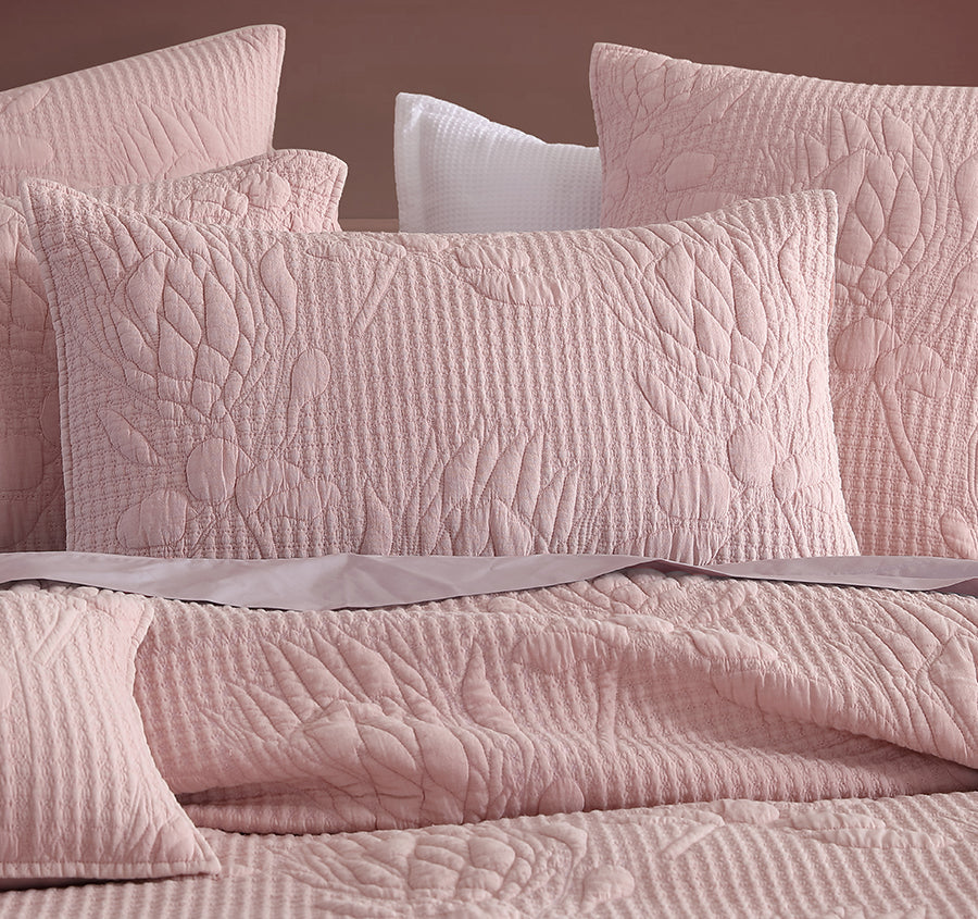 Flourish Quilt Cover Set Range Rose