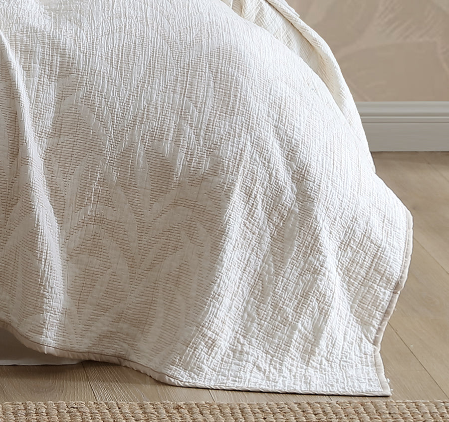 Kailani Coverlet Set Caramel